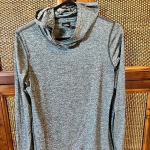 Womens The North Face Dri-fit shirt with hood